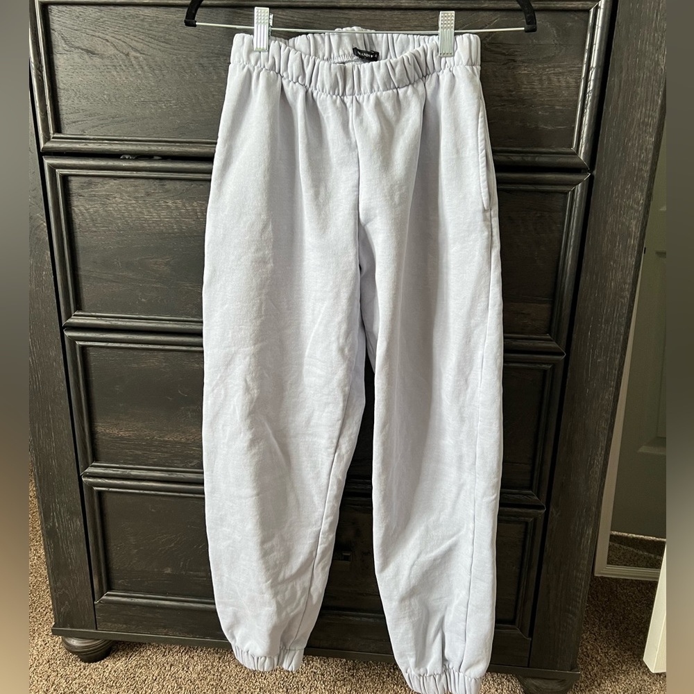 Brandy Melville Rosa sweatpants